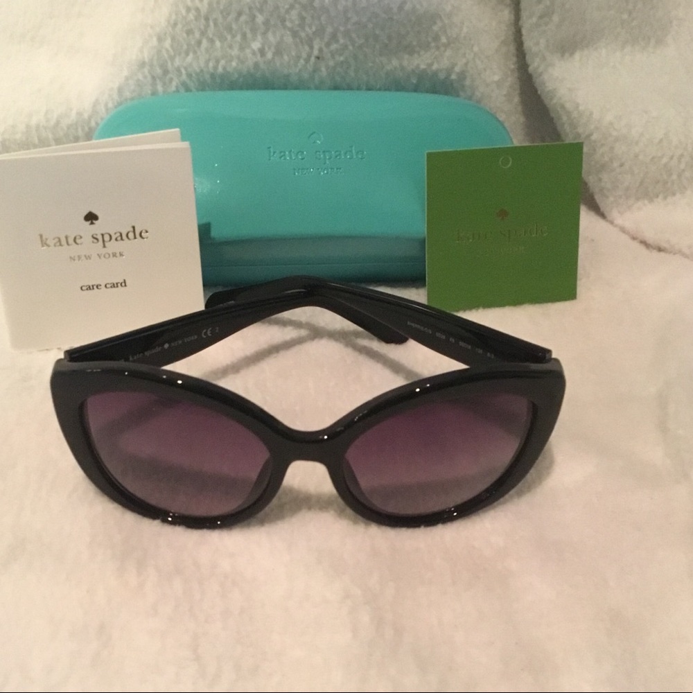 Kate Spade ♠️ Beautiful Sunglasses 🕶️ - Picture 5 of 10
